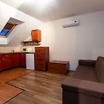 Apartment Balazs Szallo