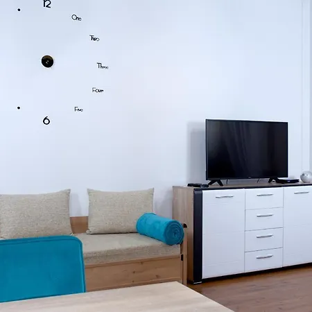 Apartment Balazs Szallo *