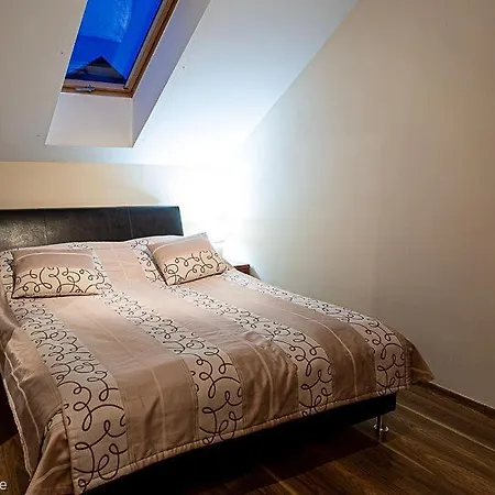 Balazs Szallo * Gyula