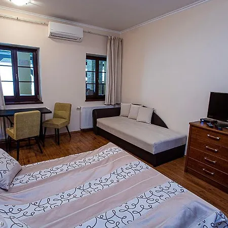 Balazs Szallo * Gyula