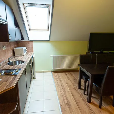 Balazs Szallo Apartmán *