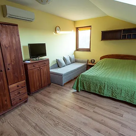 Balazs Szallo Apartment
