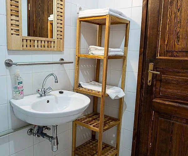 Balazs Szallo דירה גיולה